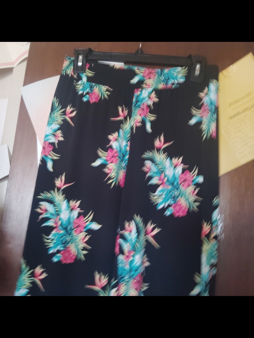 CHICOS Floral Wide Leg Palazzo Pants - Picture 6 of 6